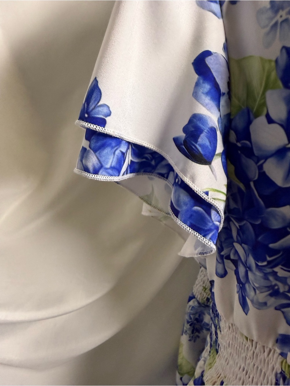 229) Blue & White Floral Smocked Midi Dress | Flutter Sleeve Cottagecore - Picture 5 of 10